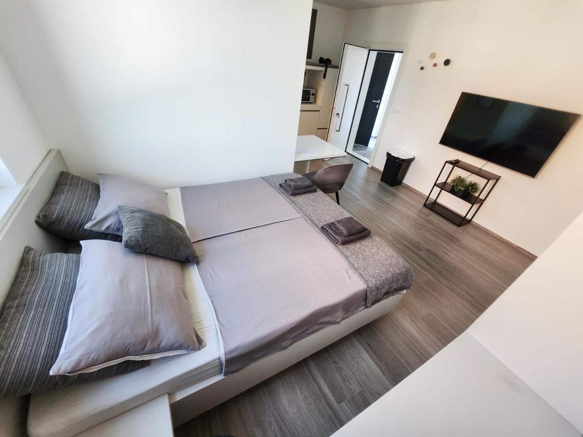 Villa Capris Apartments Koper Eksteriør bilde