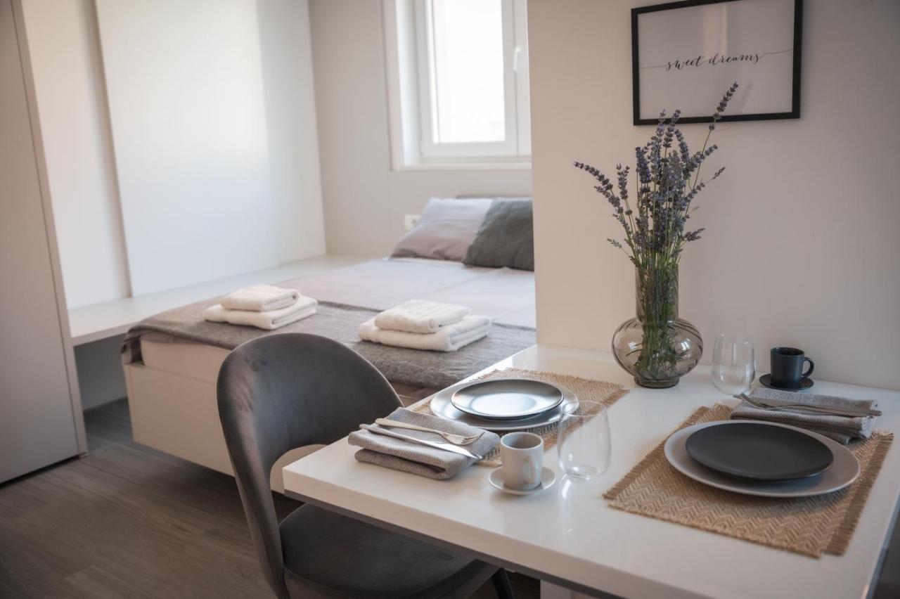 Villa Capris Apartments Koper Eksteriør bilde